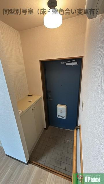 シェ・モア師勝の玄関