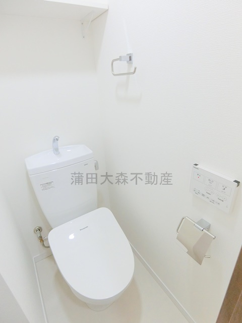 日興パレセゾン鵜の木のトイレ|温水洗浄便座付きのお入れ
