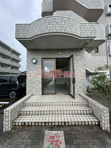 グリーンビル御井 Bのエントランス