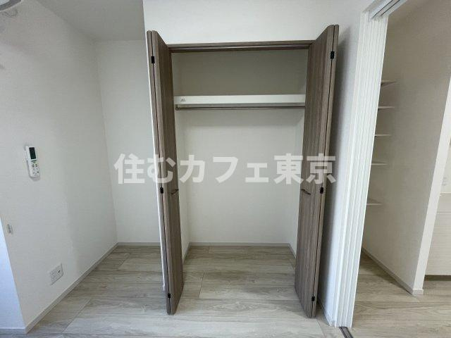 リブリ・西国立の収納
