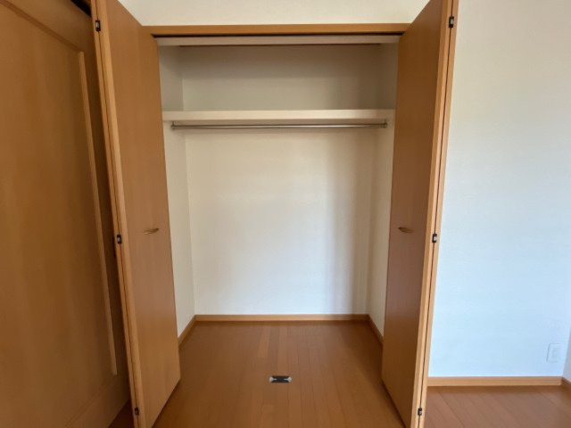 フィールドパレスＶの収納