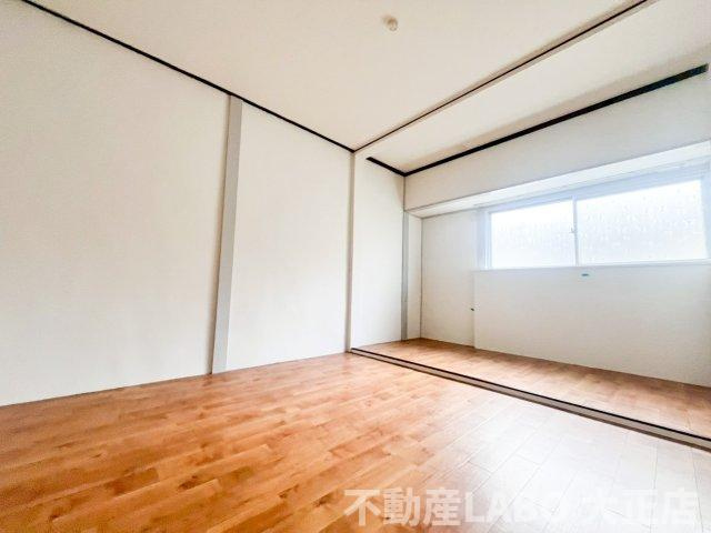 伝法5633の洋室