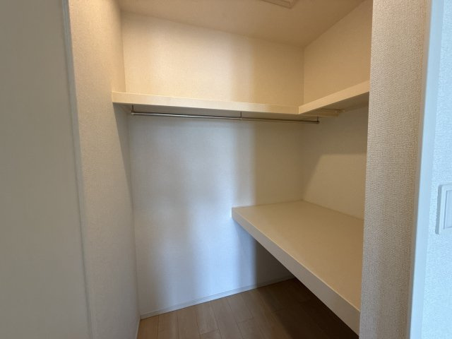 グラン　フィオーレＡの収納