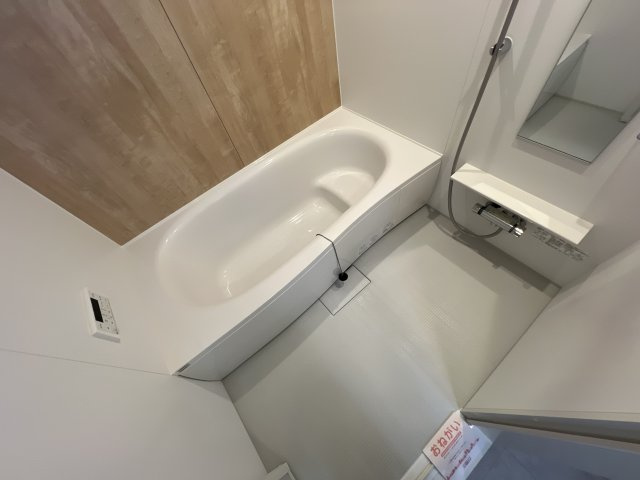 エテルナⅡの浴室