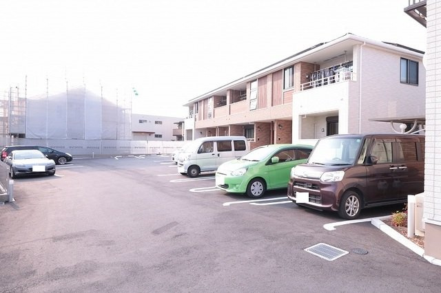 カーサ　ドルチェ　Ｂの駐車場