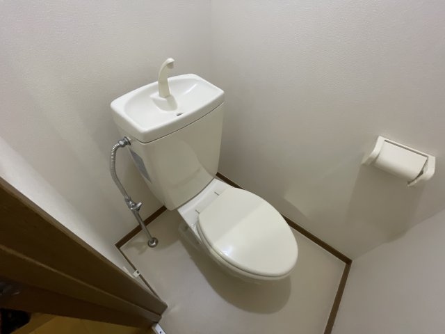 プレッソ新在家のトイレ