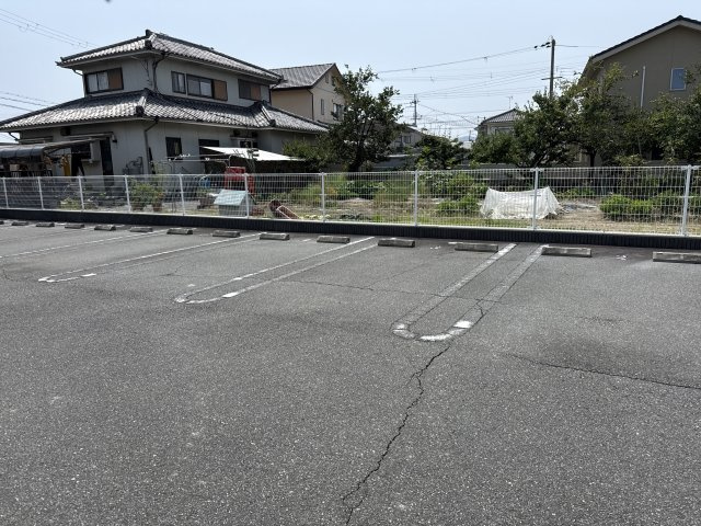 ノースリバー・Ｔの駐車場