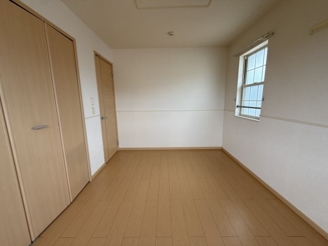フェリーチェ　Ⅱの寝室