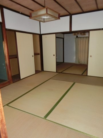 北田貸戸建の和室