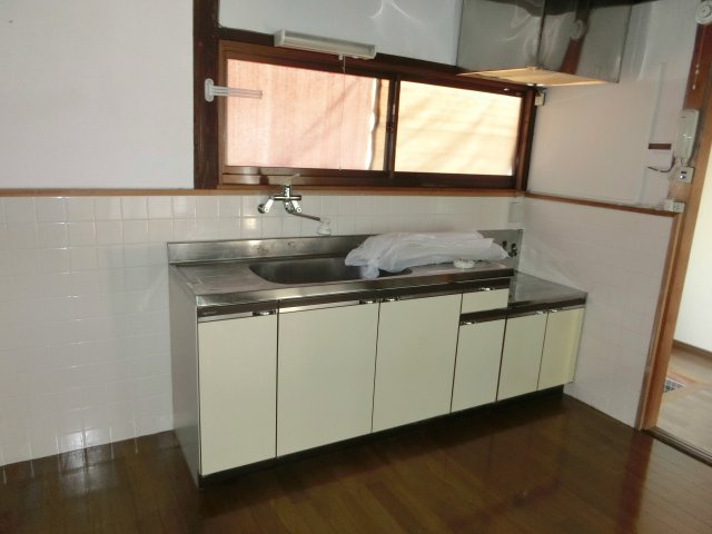 北田貸戸建のキッチン