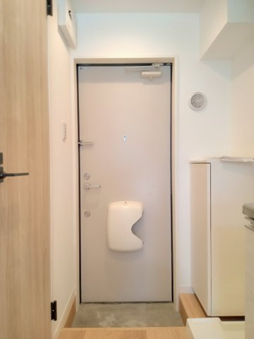 川崎市多摩区登戸のアパートの玄関