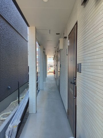 川崎市多摩区登戸のアパートのロビー