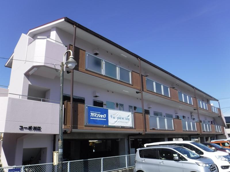 コーポ川江の外観