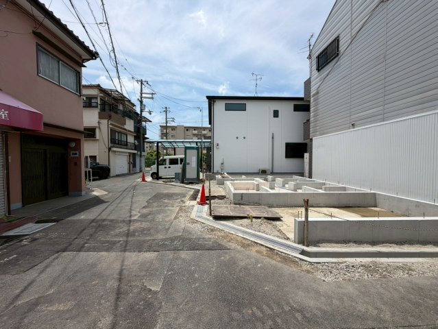 門真市千石西町の前面道路含む現地写真