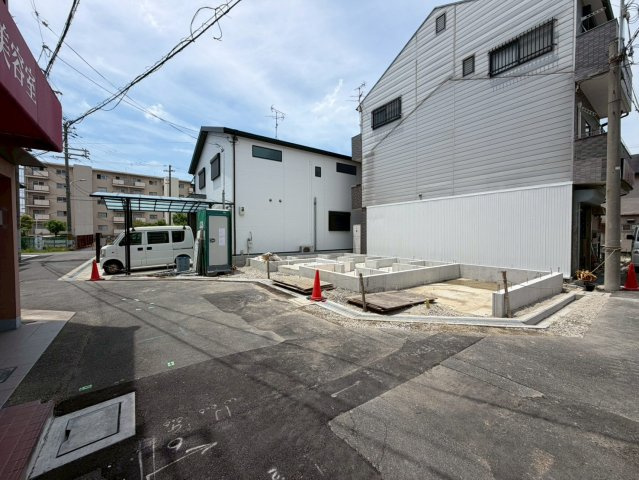 門真市千石西町の前面道路含む現地写真