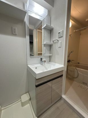 アルファコート東あずまの洗面所