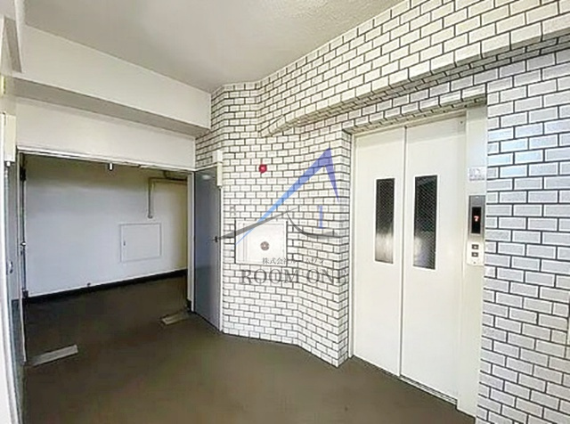 キャッスルマンション新小岩のその他共用部分|エレベーターです。