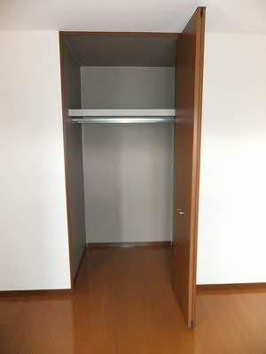 オレンジコート・フジ Ｂ棟の収納
