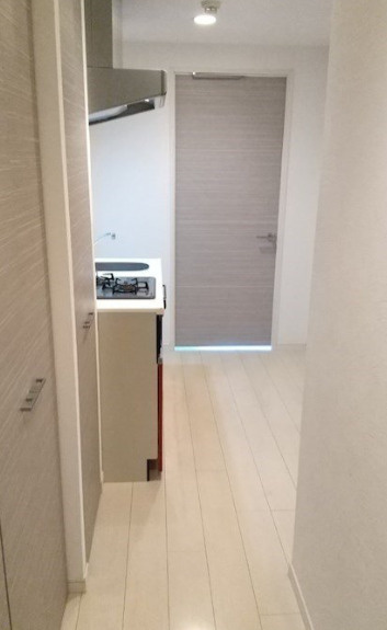 Ｅｓｔｅｔｉｃａ　ｎａｋａｉｔａｂａｓｈｉの玄関
