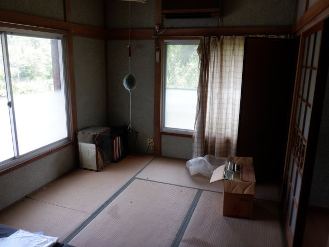出野尾、戸建の和室