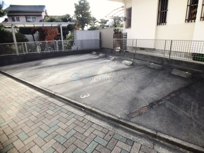 【駐車場】 | カメリアA棟【名古屋市賃貸・大和リビング】