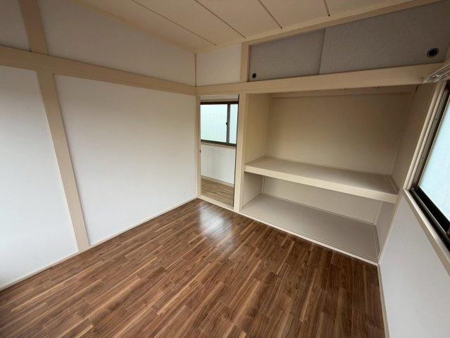 矢吹大町戸建の収納