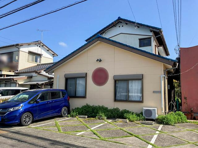 富士宮市城北町の店付住宅| 