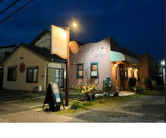 富士宮市城北町の店付住宅| 