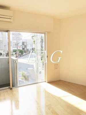 【居間・リビング】 | ステージファースト西大井一番館 | 洋室のお部屋です。