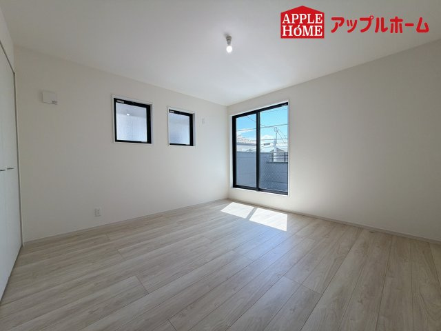 さいたま市北区日進町1期の洋室|居室は全室収納あり！たっぷりある収納活用でお部屋もキレイを保てます♪