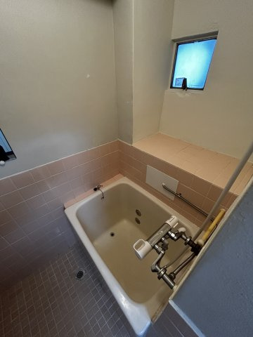 田中町住宅1号棟の浴室