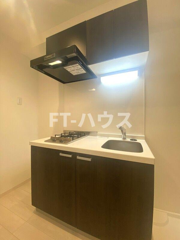 モダンアパートメント津田沼EASTIIのキッチン