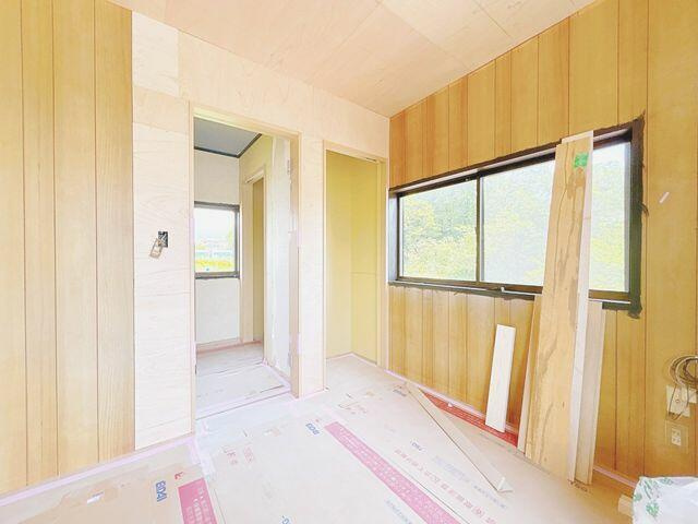 富士市入山瀬の中古一戸建|２階４．５帖洋室 