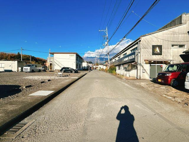 富士市入山瀬の中古一戸建|前面道路。幅員約７ｍございま… 