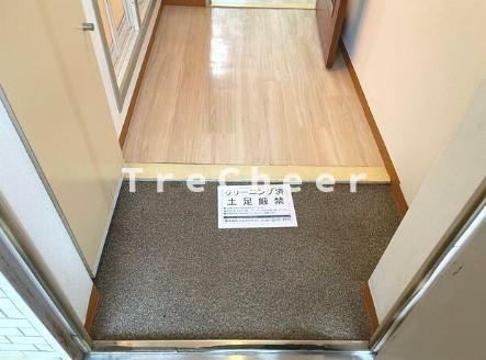 ヴィンテージ清瀬の玄関