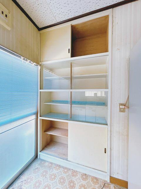 富士宮市万野原新田の中古一戸建|【キッチン】収納 