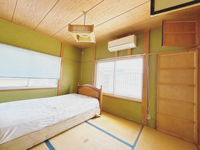 富士宮市万野原新田の中古一戸建|【２階和室６帖】 