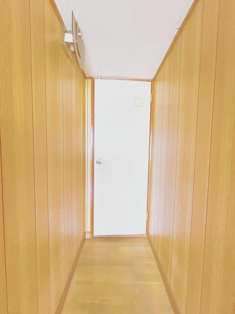 富士宮市万野原新田の中古一戸建|【２階廊下】 