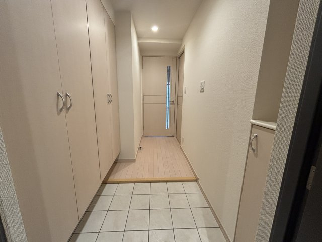 フィールＡ渋谷の玄関