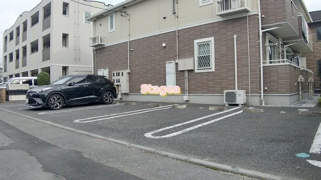 アルカンシェルの駐車場