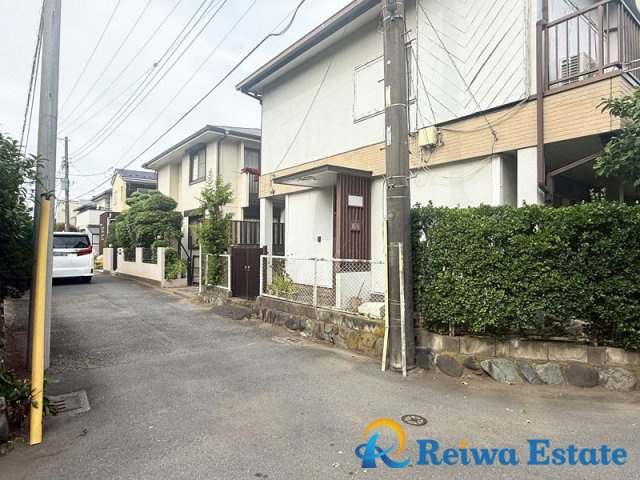 売地　茅ヶ崎市東海岸北5丁目の前面道路含む現地写真