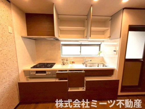末広町　中古戸建　2180のキッチン