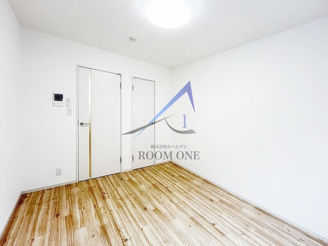 イクシオ町屋の居間・リビング|洋室のお部屋です。