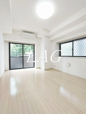 【居間・リビング】 | ガラ・ステーション四谷三丁目 | 洋室のお部屋です。