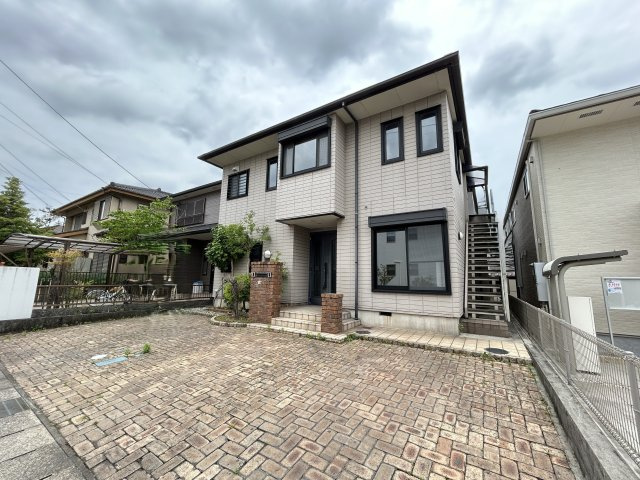 知多市新知東町1丁目の外観|R8.6.5撮影　二世帯住宅☆