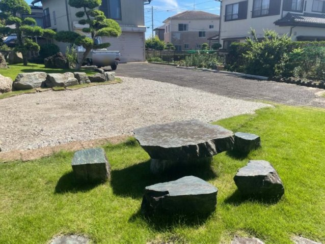 茂原市八幡原　中古戸建の庭|敷地約202坪付属建物倉庫付き日本庭園 都市ガス 閑静な立地ユニットバス・システムキッチン駐車4台可