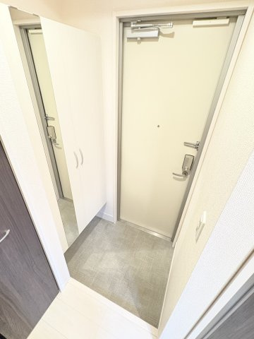 エヴァーラスティング千葉の玄関