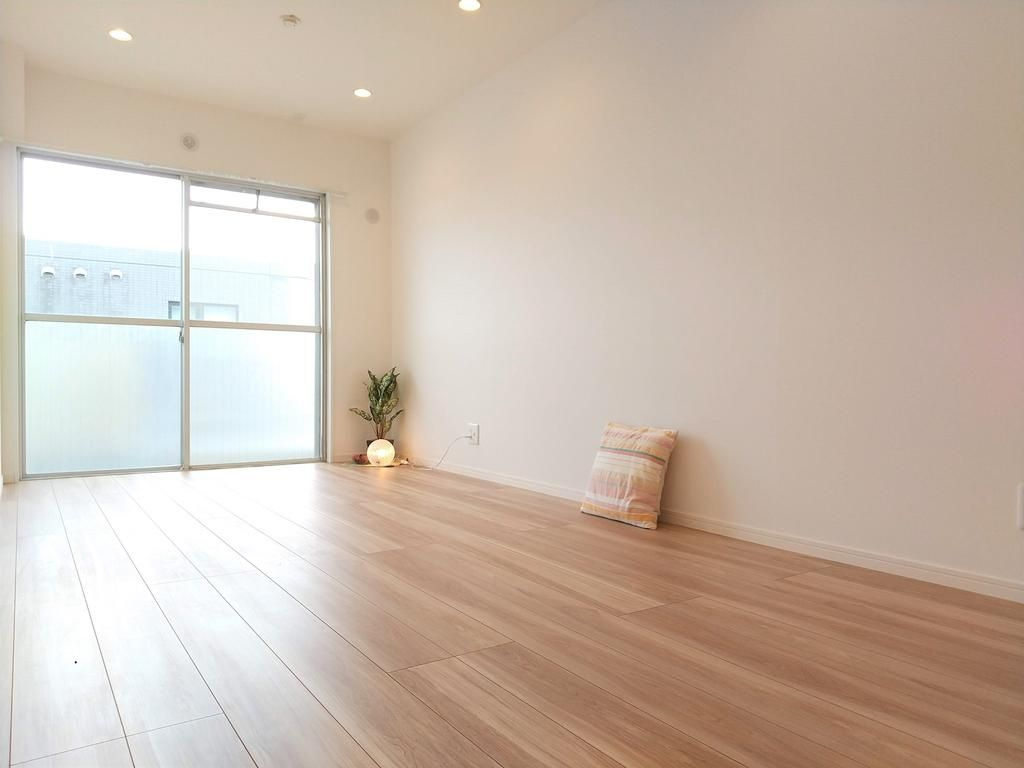 朝日マンション駒場の洋室