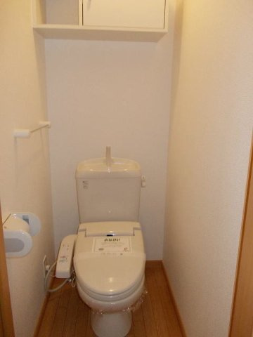クレストール２４Ｃのトイレ|コンパクトで使いやすいトイレです