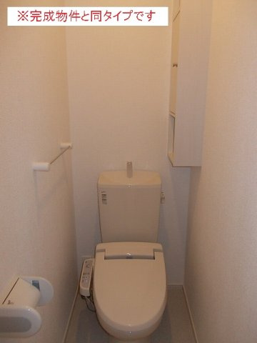 サウス　プリムローズのトイレ|清潔感のあるトイレです